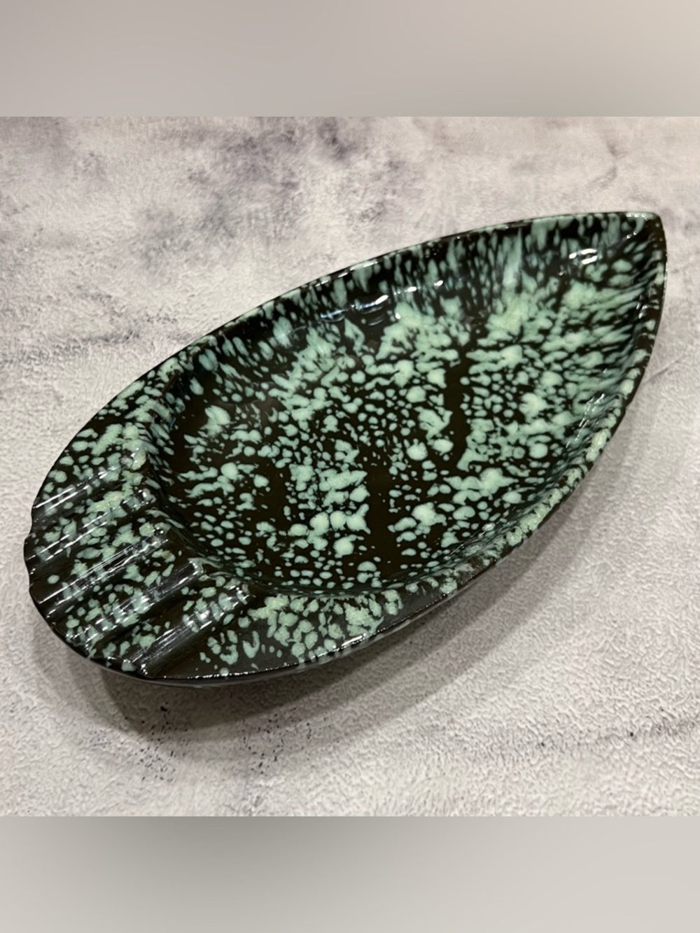 Vintage Mid Century Modern Speckle Glaze Ceramic Ashtray Leaf Shape Retro Atomic